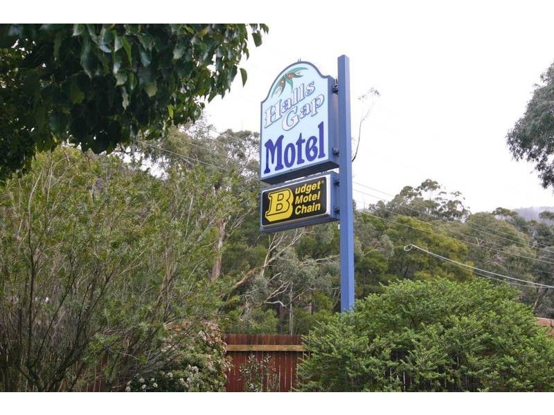 153 Grampians Road, Halls Gap VIC 3381