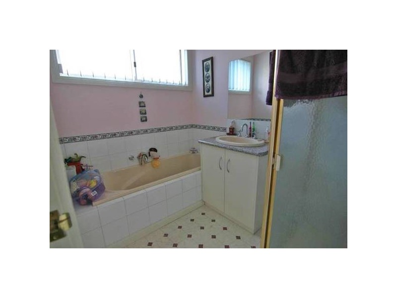 99 Port Fairy Road, Ararat VIC 3377