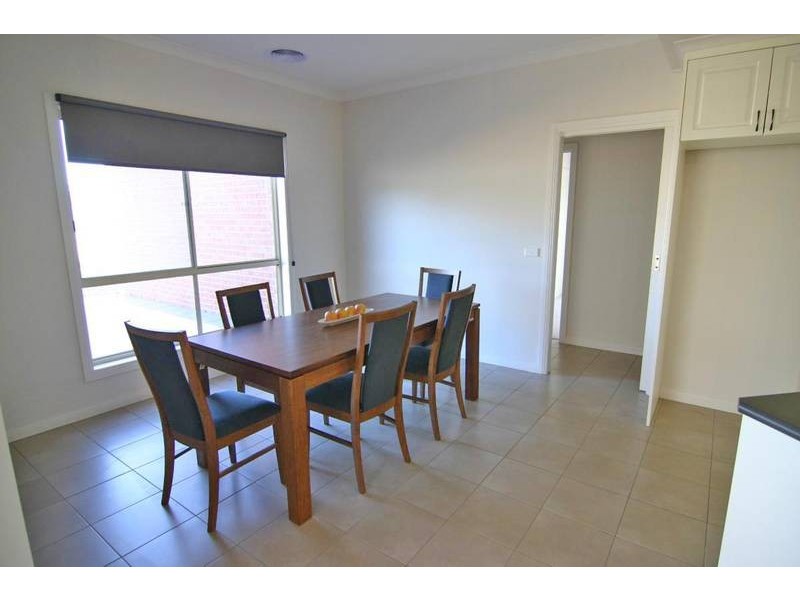 13 Hucker Street, Ararat VIC 3377