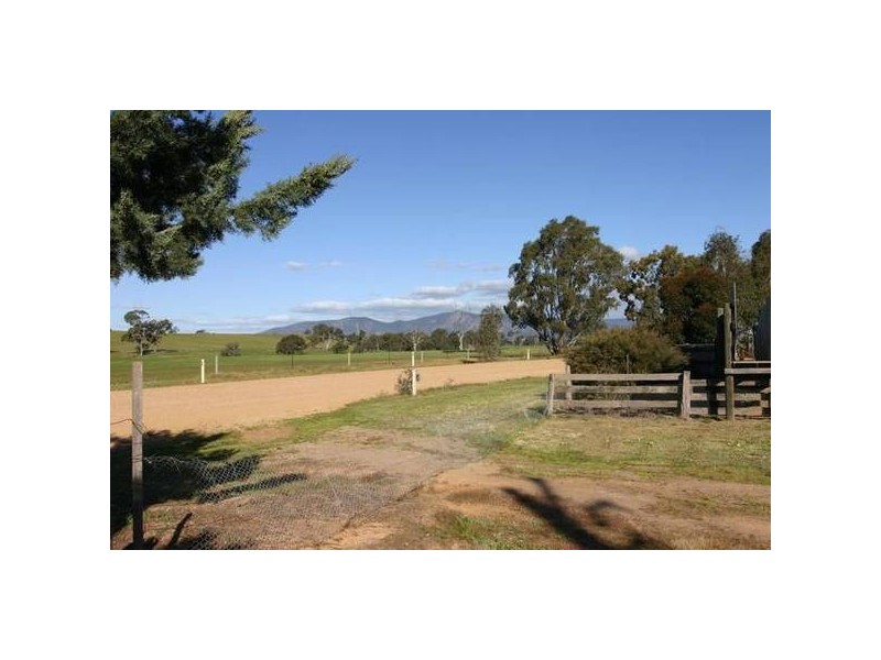 2335 Buangor-Ben Nevis Rd, Crowlands VIC 3377