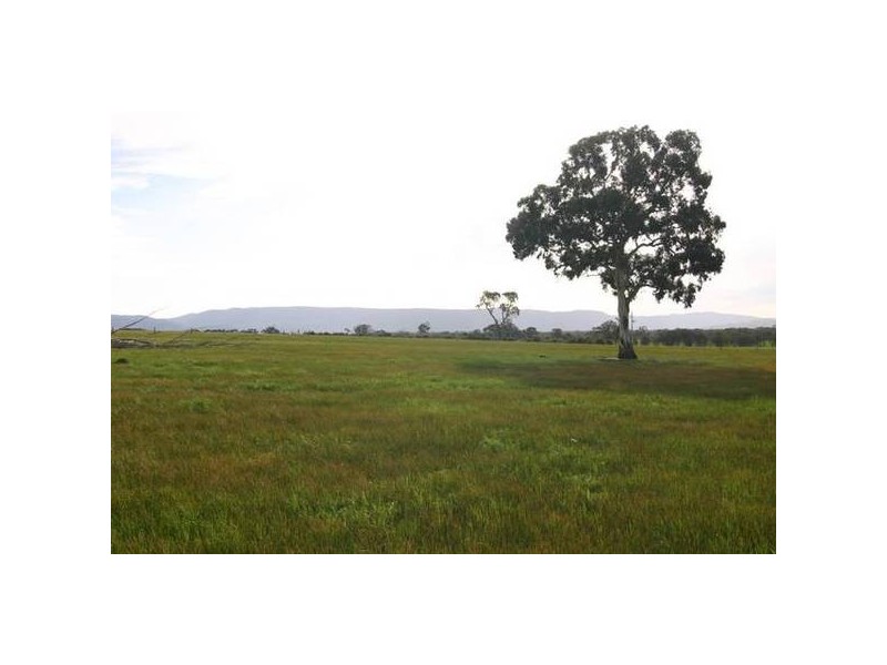 5 Pomonal Road, Stawell VIC 3380