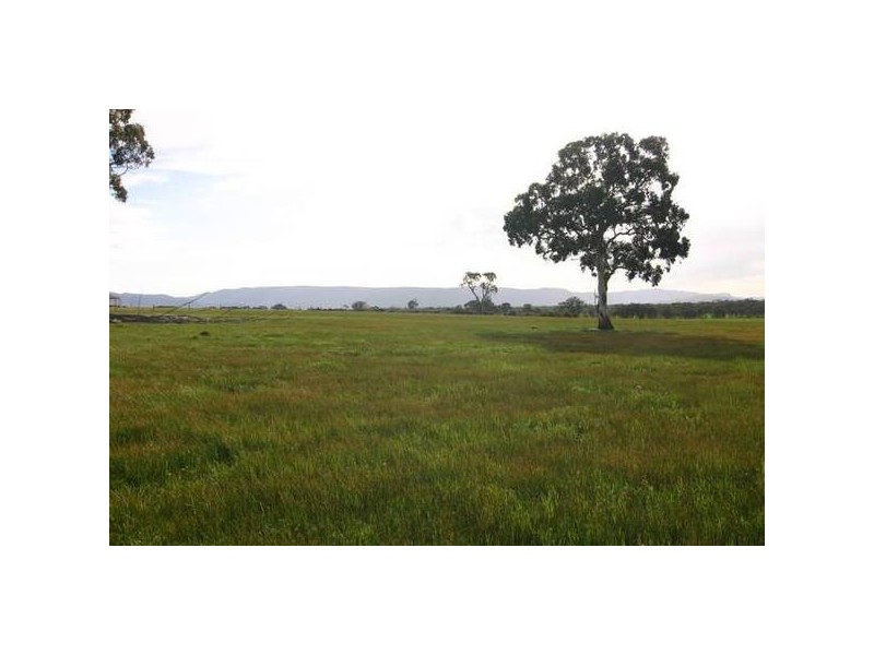 5 Pomonal Road, Stawell VIC 3380