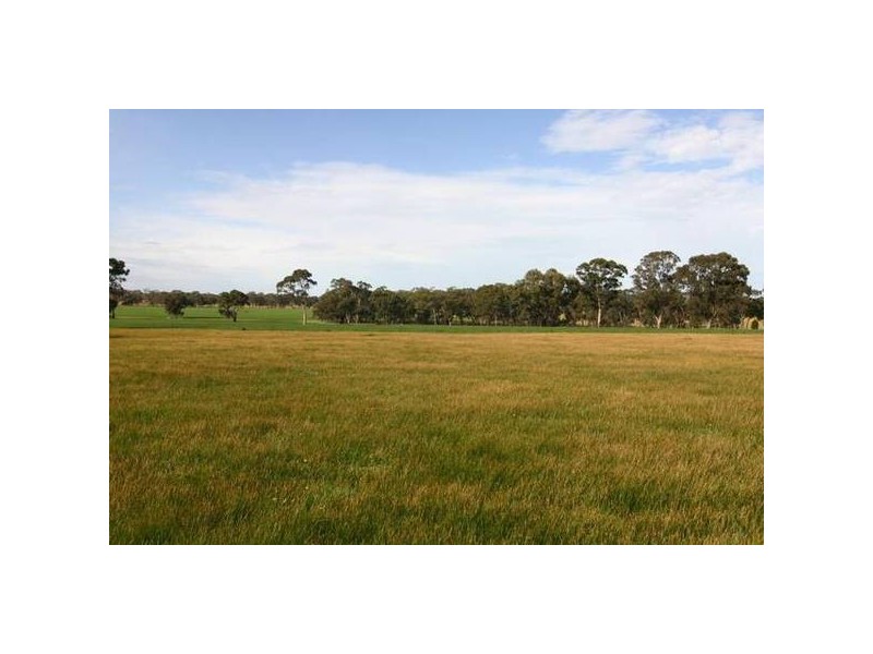 5 Pomonal Road, Stawell VIC 3380