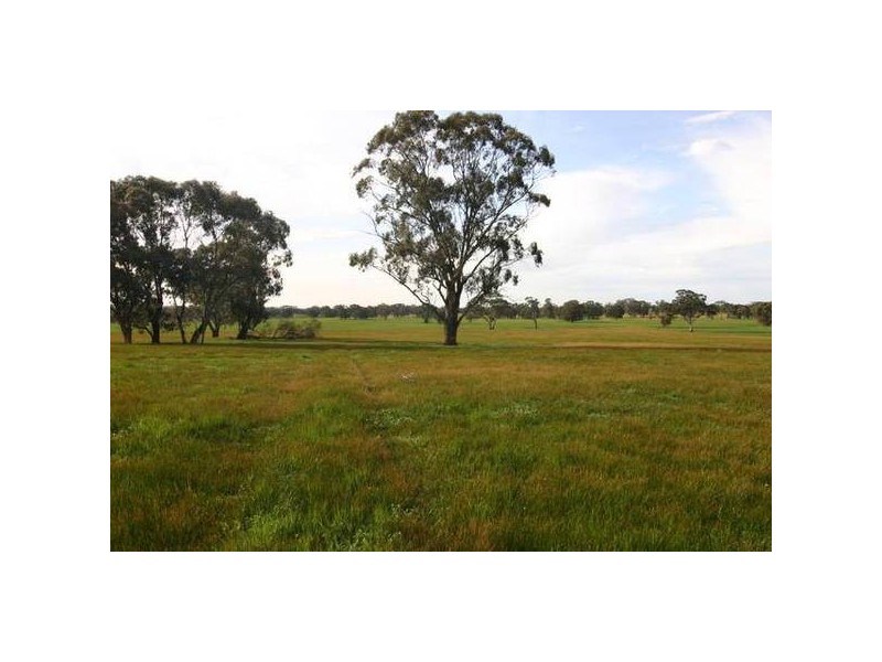 5 Pomonal Road, Stawell VIC 3380