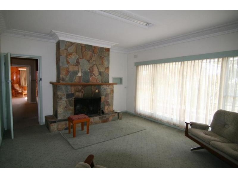 22 Ararat-Halls Gap Road, Ararat VIC 3377