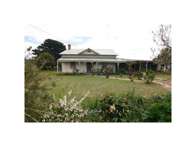 1 Station Street, Willaura VIC 3379