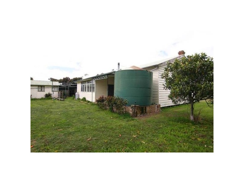 1 Station Street, Willaura VIC 3379