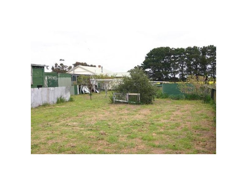 1 Station Street, Willaura VIC 3379
