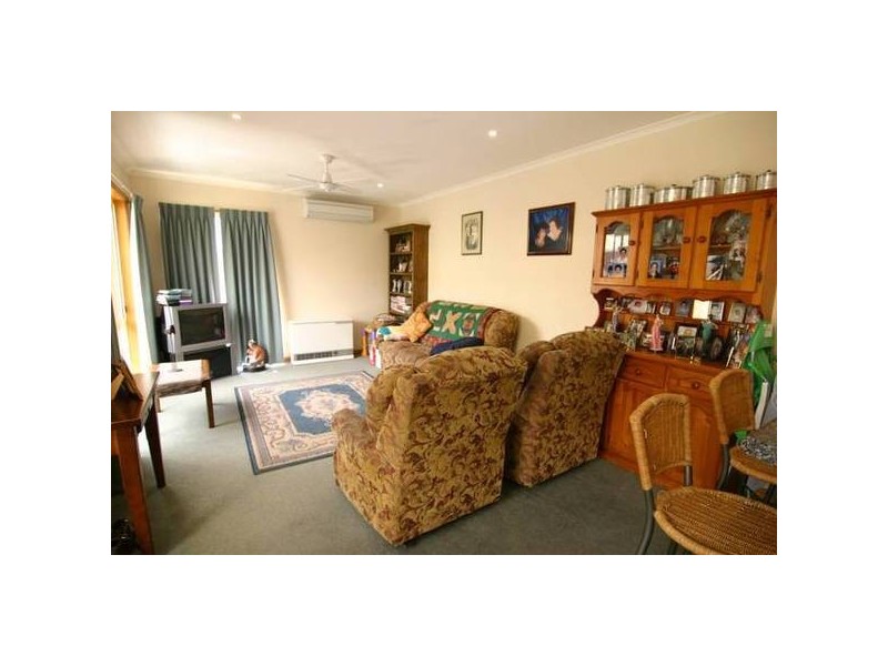 5/2 Finley Court, Mount Clear, Ballarat VIC 3350