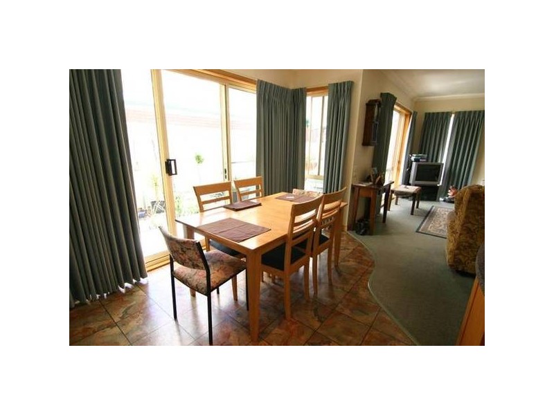 5/2 Finley Court, Mount Clear, Ballarat VIC 3350