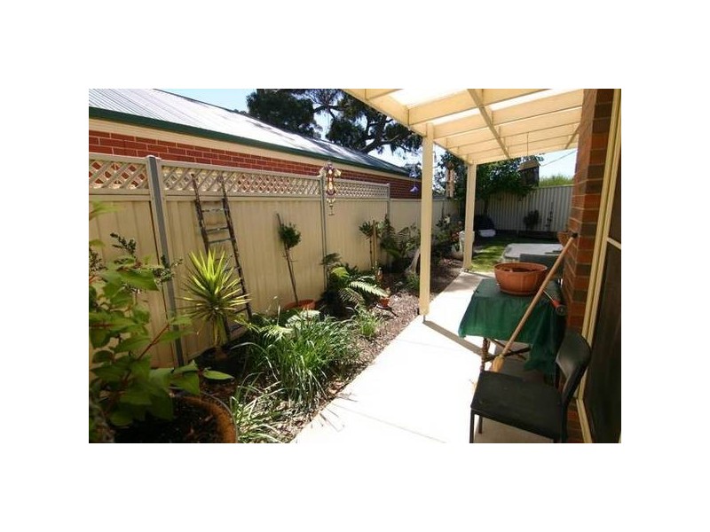 5/2 Finley Court, Mount Clear, Ballarat VIC 3350