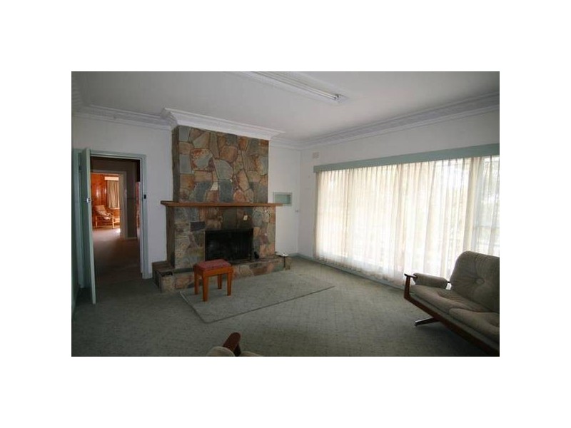 22 Ararat – Halls Gap Rd, Ararat VIC 3377