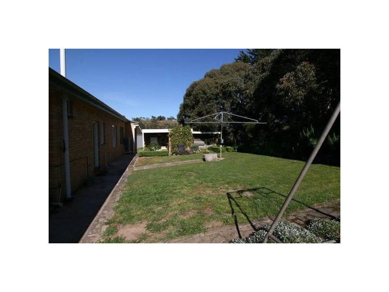 22 Ararat – Halls Gap Rd, Ararat VIC 3377