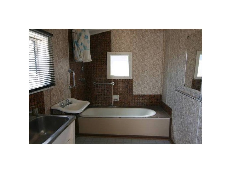 105 High Street, Ararat VIC 3377