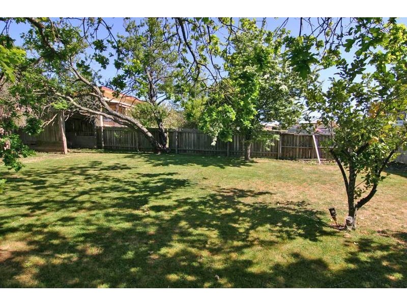 34 Barkly Street West, Ararat VIC 3377