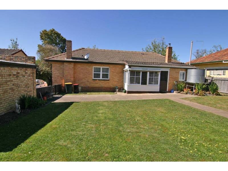 34 Barkly Street West, Ararat VIC 3377