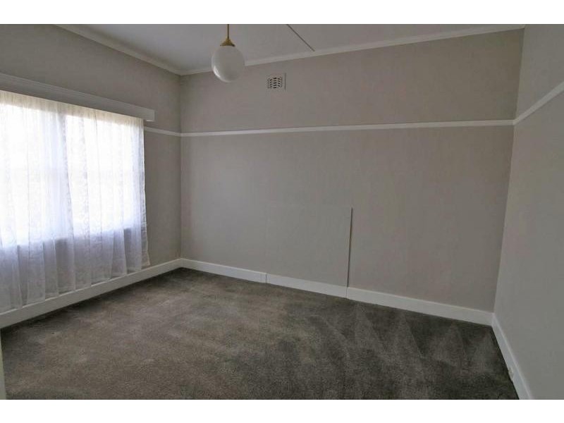 8 McLean Street, Ararat VIC 3377