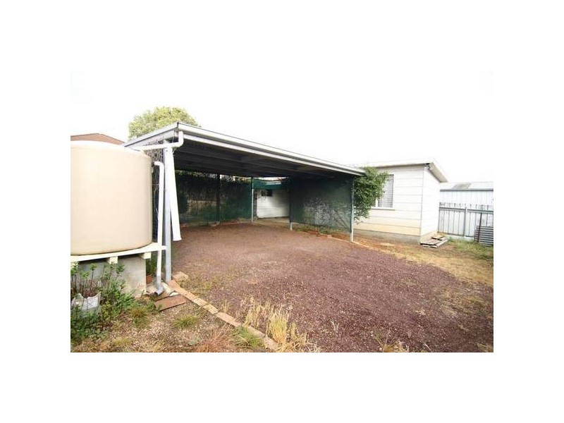 16 Hewitt Street, Ararat VIC 3377
