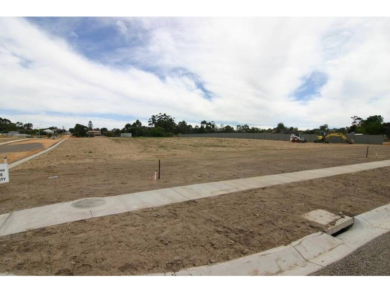 31 Elizabeth Street, Ararat VIC 3377