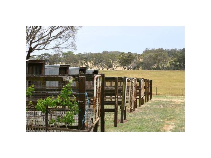 6018 Pyrenees Highway, Ararat VIC 3377