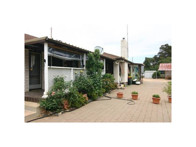 6018 Pyrenees Highway, Ararat VIC 3377