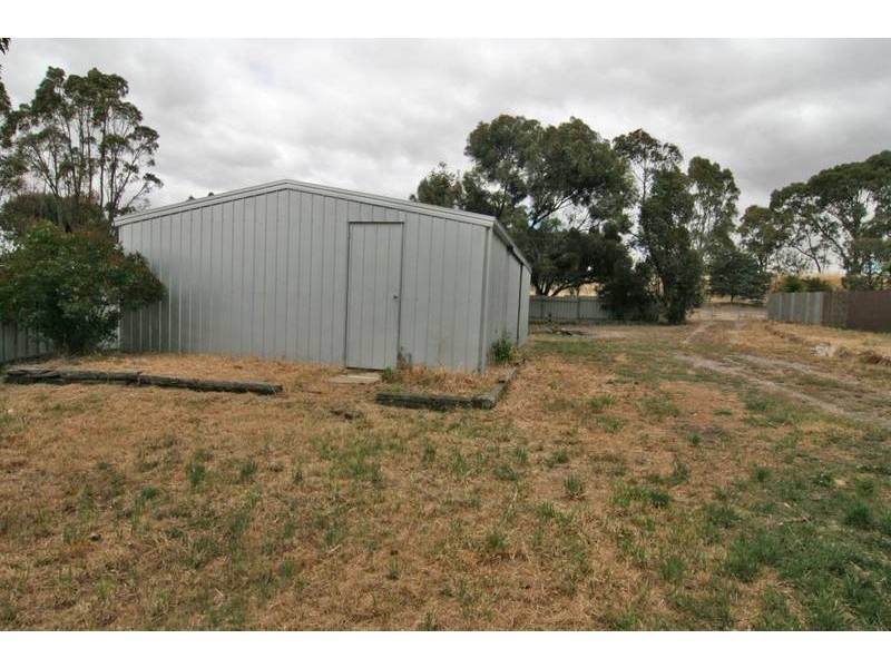 30 McLellan Street, Ararat VIC 3377