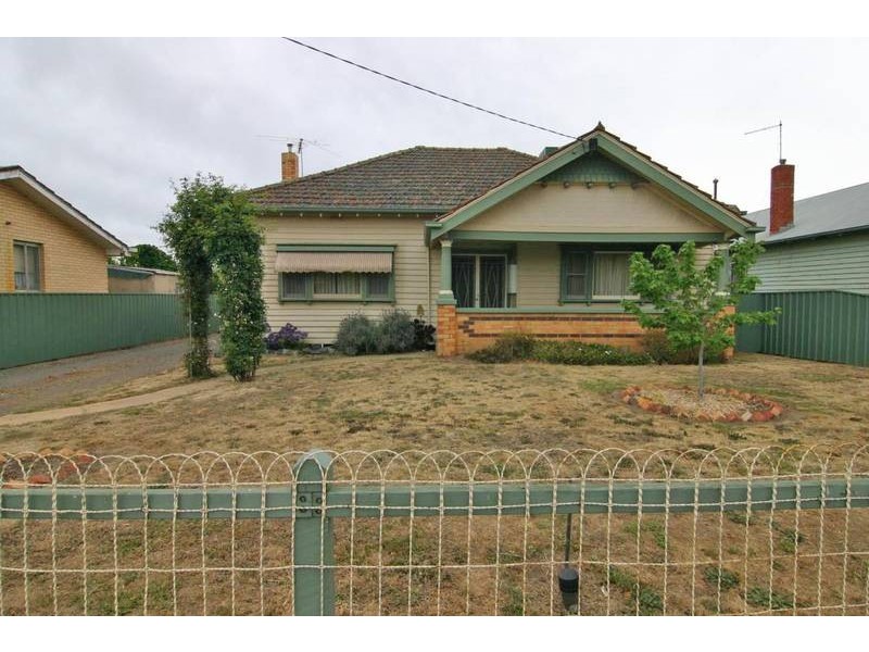 20 Vincent Street, Ararat VIC 3377