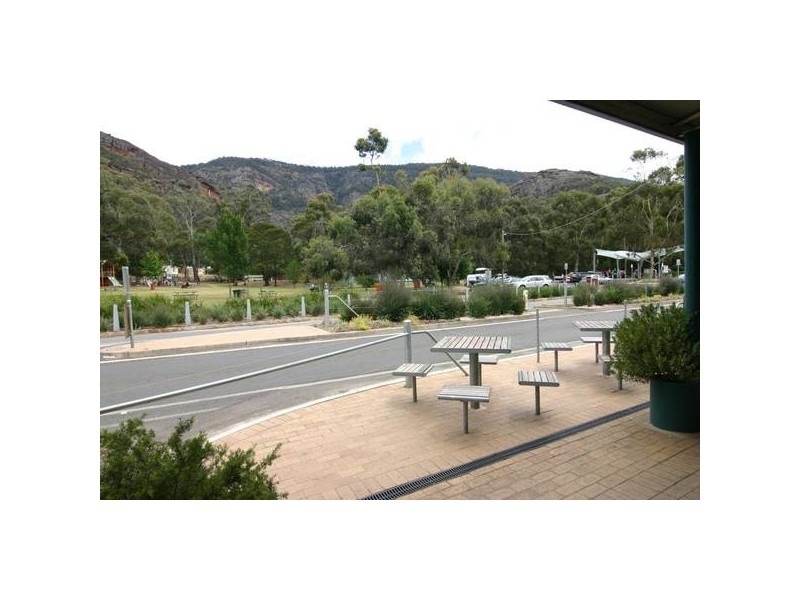 94 Main Road, Halls Gap VIC 3381