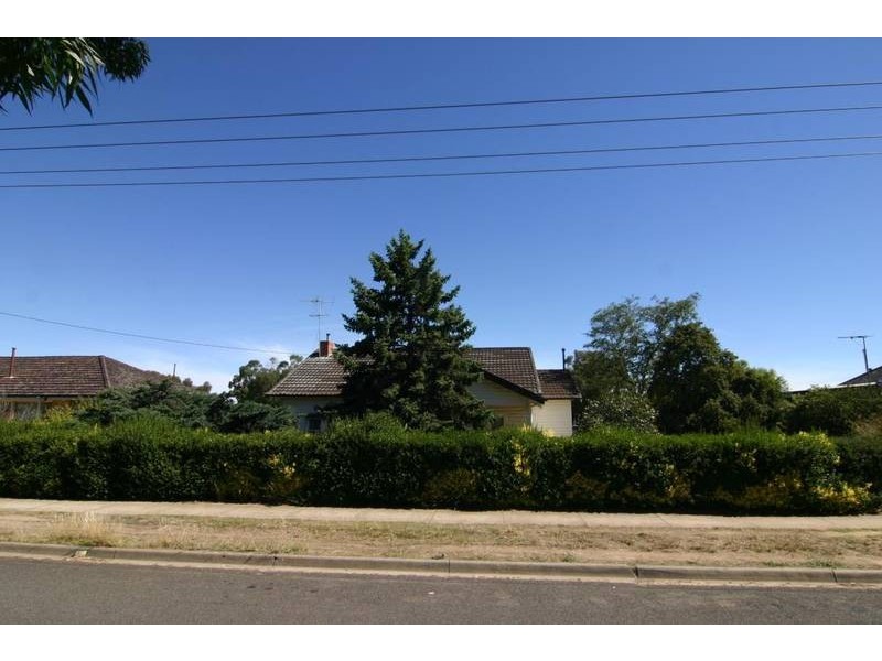 126 Moore Street, Ararat VIC 3377