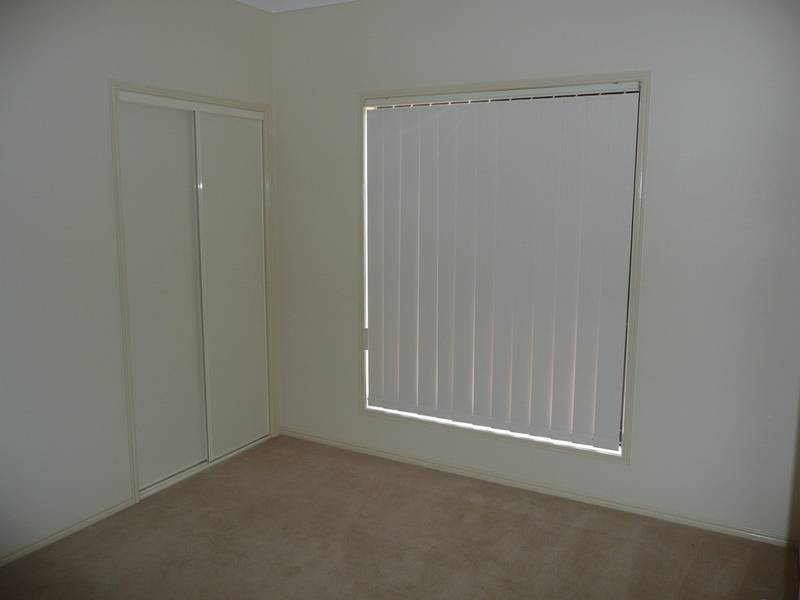 22 Alfred Place, Springfield Lakes QLD 4300