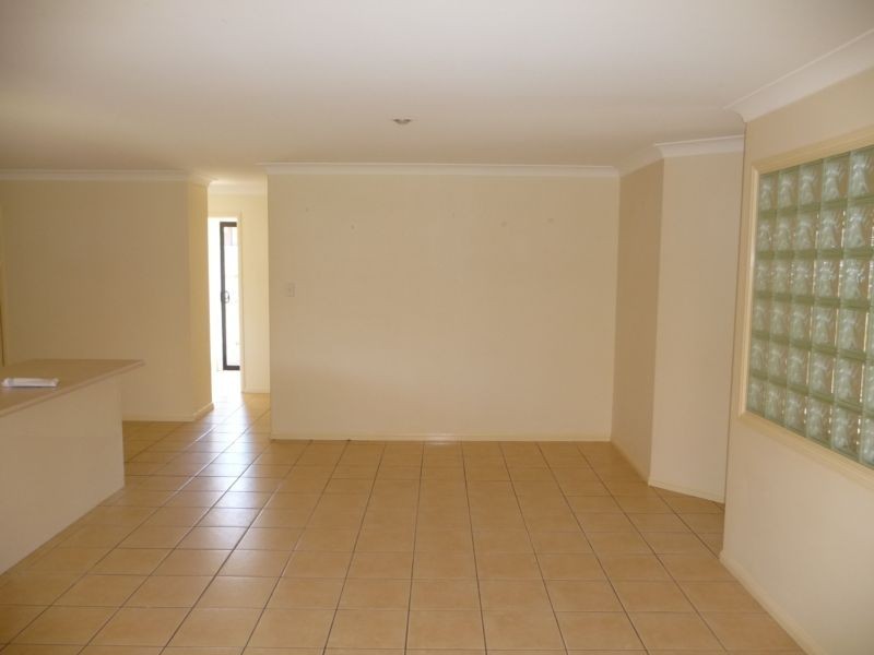 126 Sharpless Road, Springfield QLD 4300