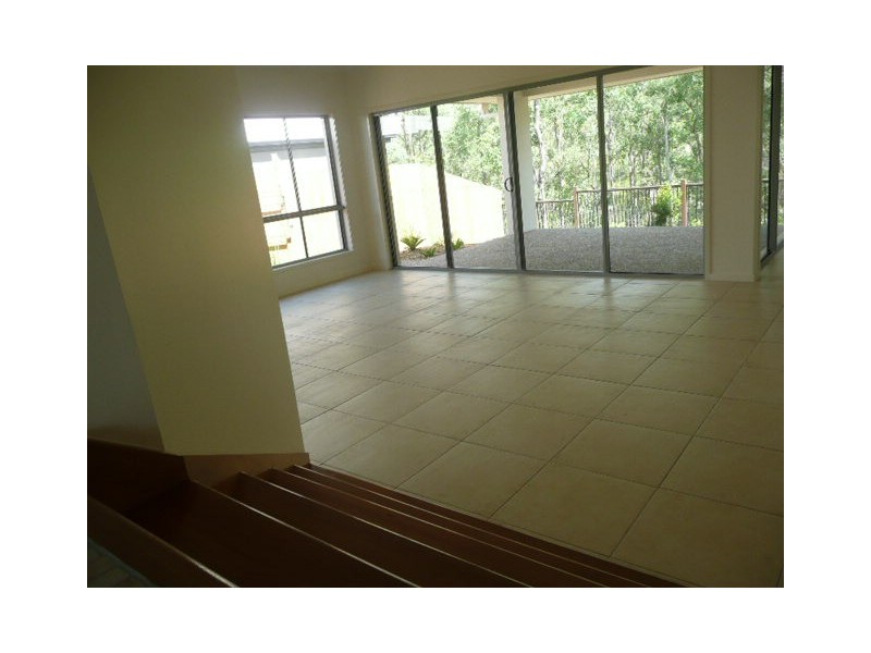 6 Avalon Cl, Bellbird Park QLD 4300