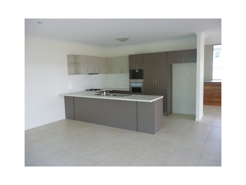 6 Avalon Cl, Bellbird Park QLD 4300