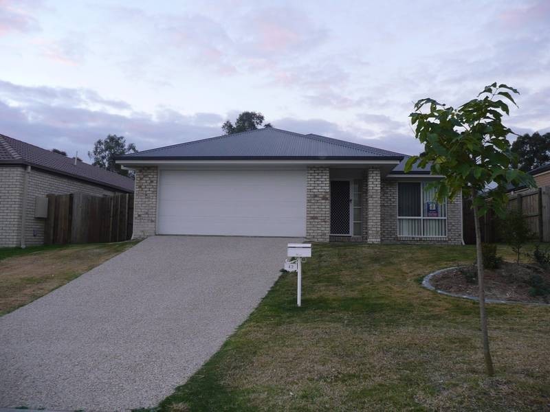 42 Griffen Way, Crestmead QLD 4132