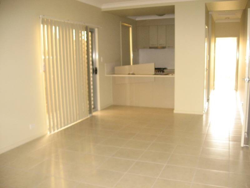 12 Meridian Ave, Springfield Lakes QLD 4300