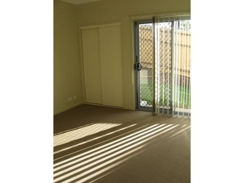 12 Meridian Ave, Springfield Lakes QLD 4300