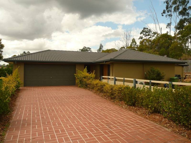 2 Lyons Court, Springfield QLD 4300