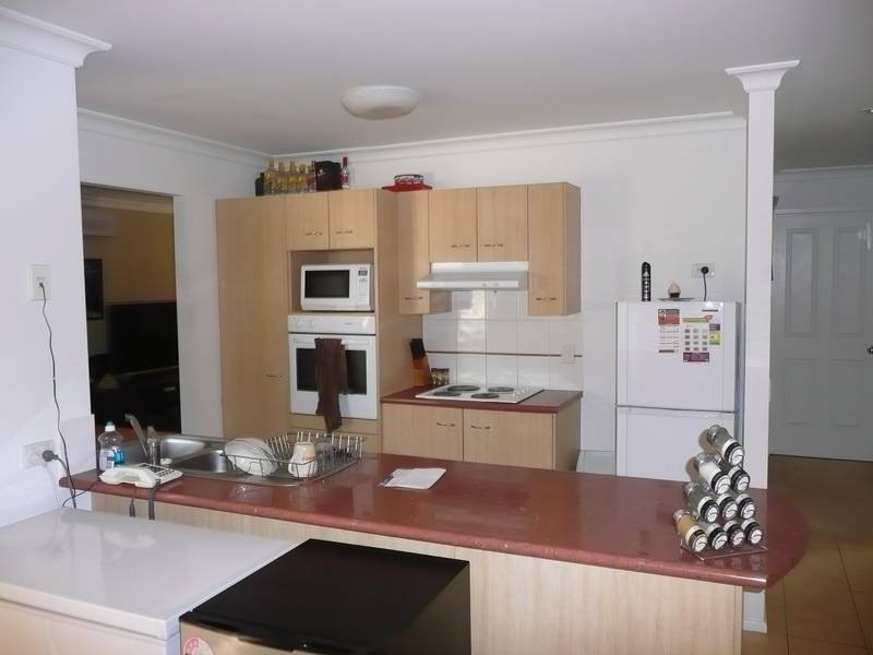 2 Lyons Court, Springfield QLD 4300