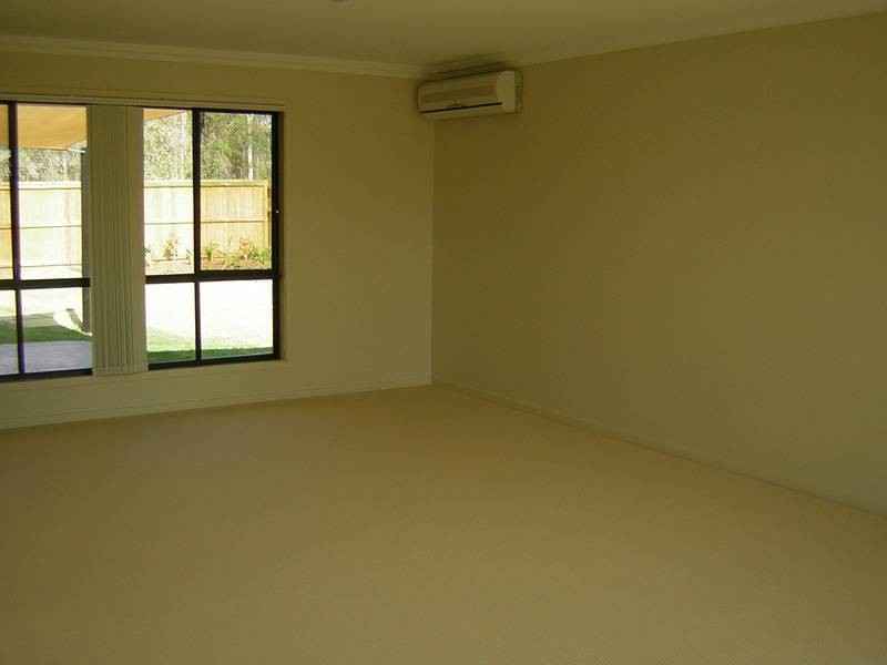 32 Coventina Crescent, Springfield Lakes QLD 4300