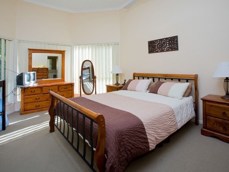 40 Karamea Ave, Springfield QLD 4300