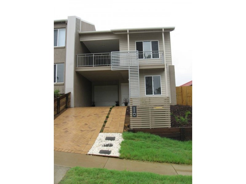 11 Escarpment, Springfield Lakes QLD 4300