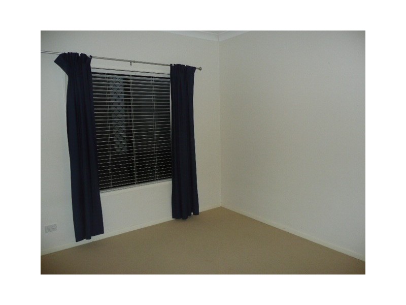 24 Summit Drive, Springfield Lakes QLD 4300