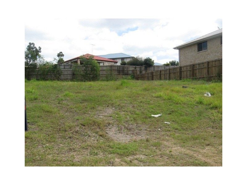 33 Wanderer Cr, Springfield Lakes QLD 4300