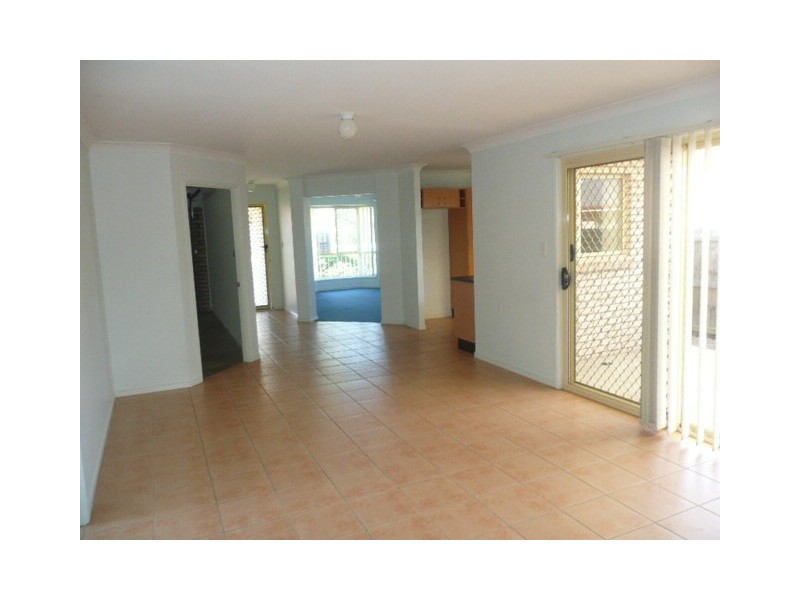 16 Ellen Circuit, Springfield Lakes QLD 4300
