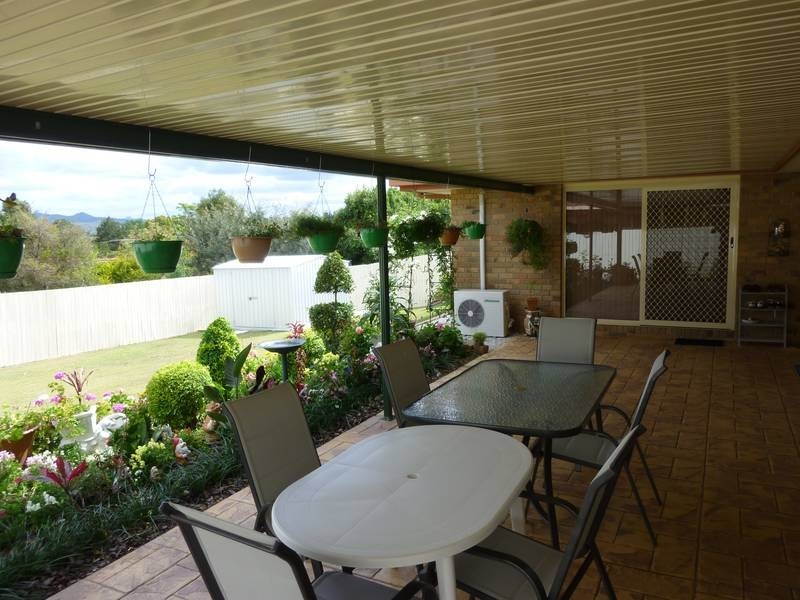 14 Highridge Rd, Springfield QLD 4300