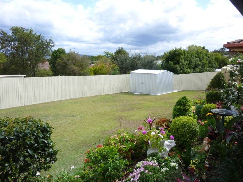 14 Highridge Rd, Springfield QLD 4300
