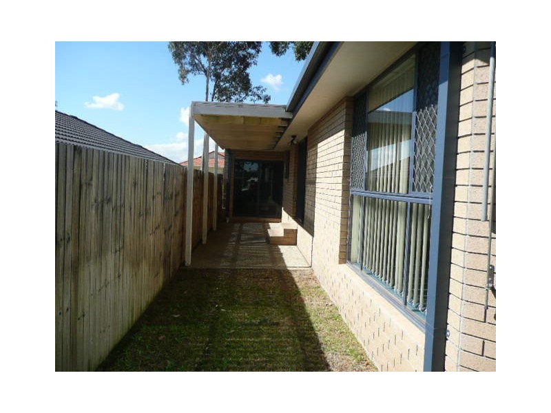 9 Moselle Street, Springfield QLD 4300