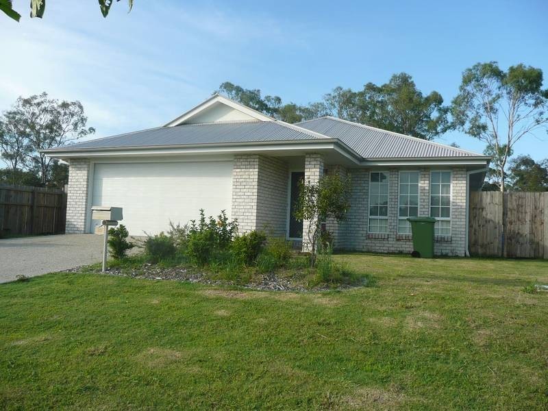 30 Griffen Place, Crestmead QLD 4132