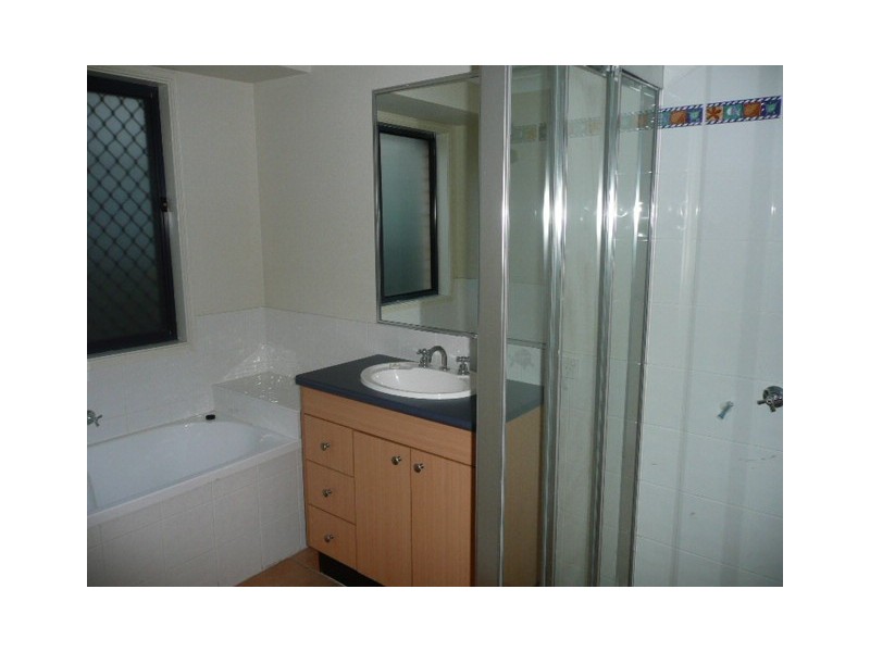#9 Moselle Street, Springfield QLD 4300