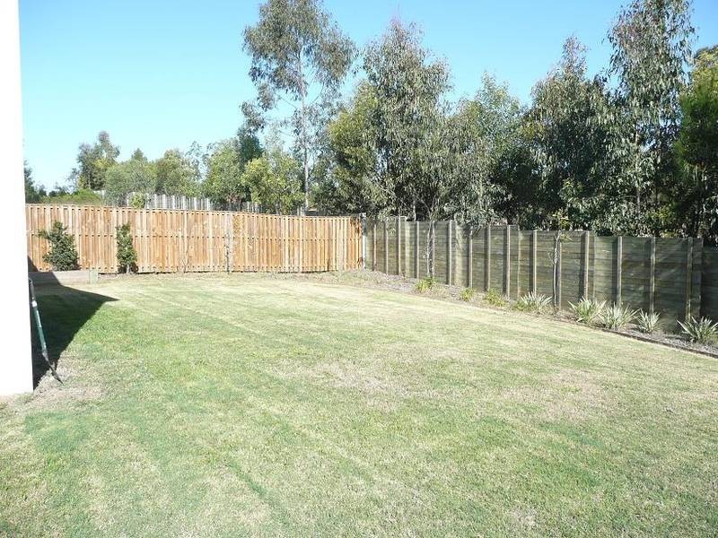 9 Wattletree Ct, Brookwater QLD 4300